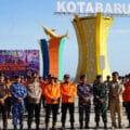 Jajaran Pemkab Kotabaru berfoto bersama usai Apel Kesiapsiagaan Bencana 2026 di Siring Laut, Rabu (6/5/2026).