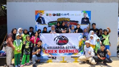 Festival Panjat Tebing Kotabaru 2026 digelar Crex Borneo di STIKIP. Pelajar meraih medali dari kategori Speed U9, U11 dan U13.
